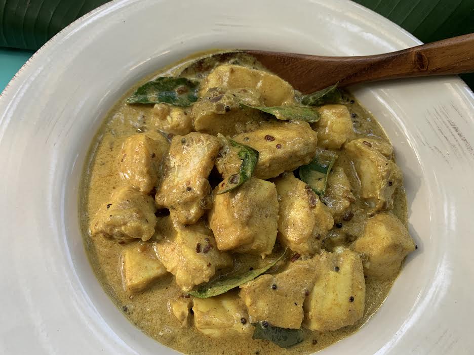 Venthiam Colombu (Fenugreek Fish Curry)