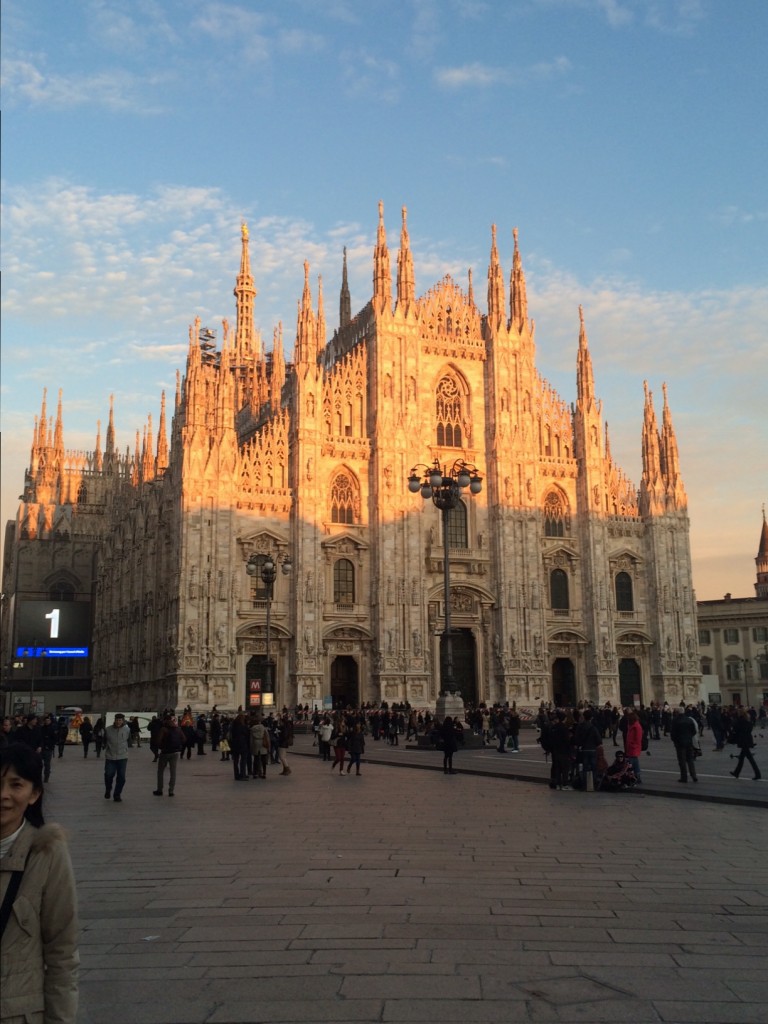 Il Duomo, Milano - early evening light, late winter