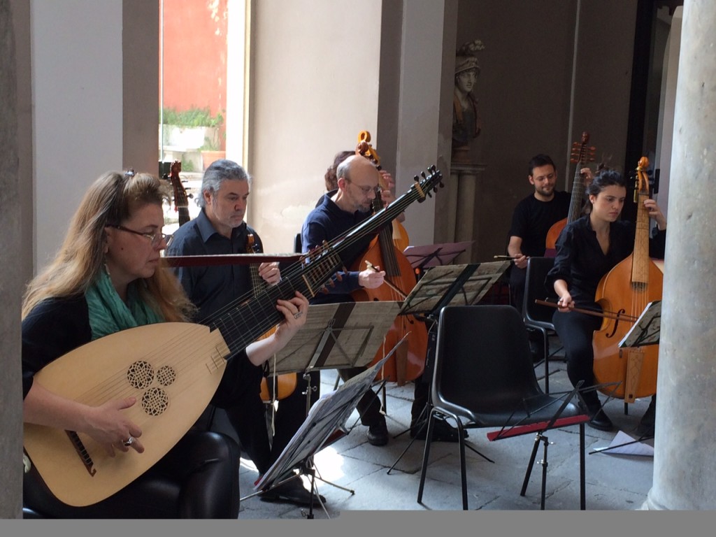 Accademia degli Imperfetti musicians at Palazzo Rosso